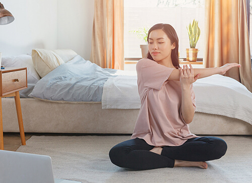 妊娠中 シャワーだけ ストレッチ 筋肉をほぐす